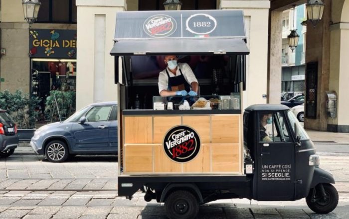 Arriva la colazione a domicilio con l’Apecar di Caffè Vergnano