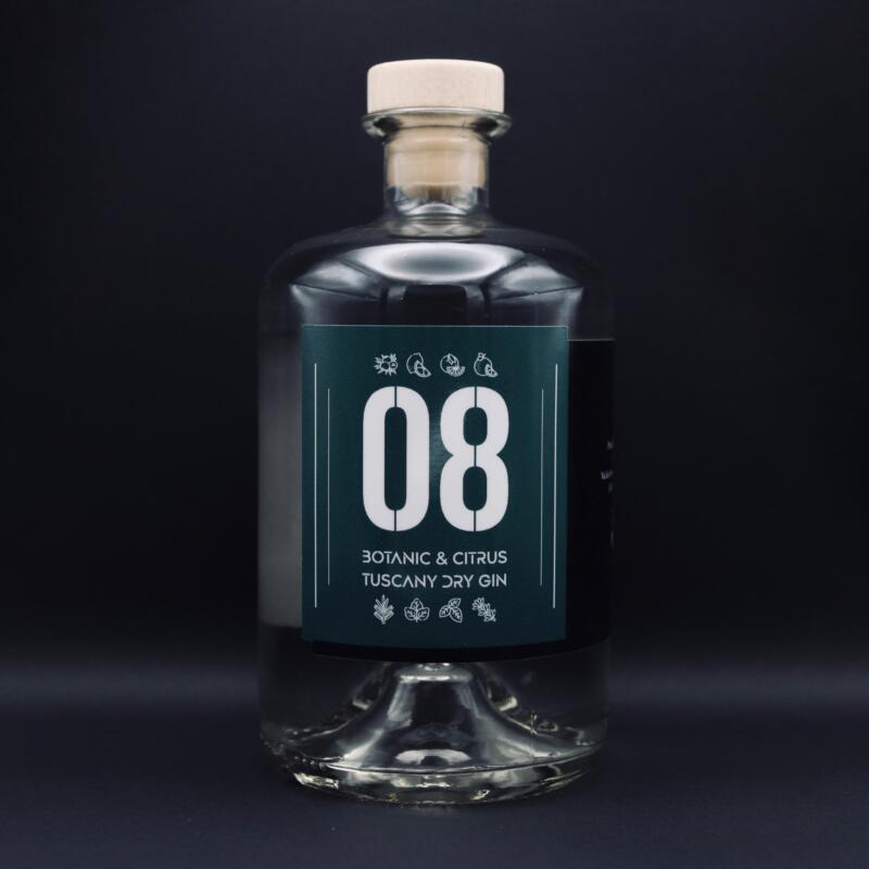 08 Gin: un London Dry Gin toscano nato da un'antica passione 1